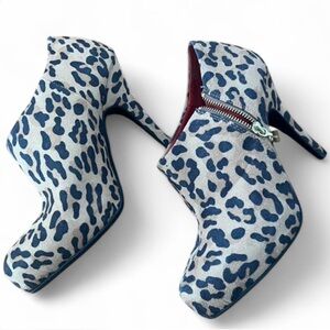 Christian Siriano Leopard Print Ankle Booties – Size 8